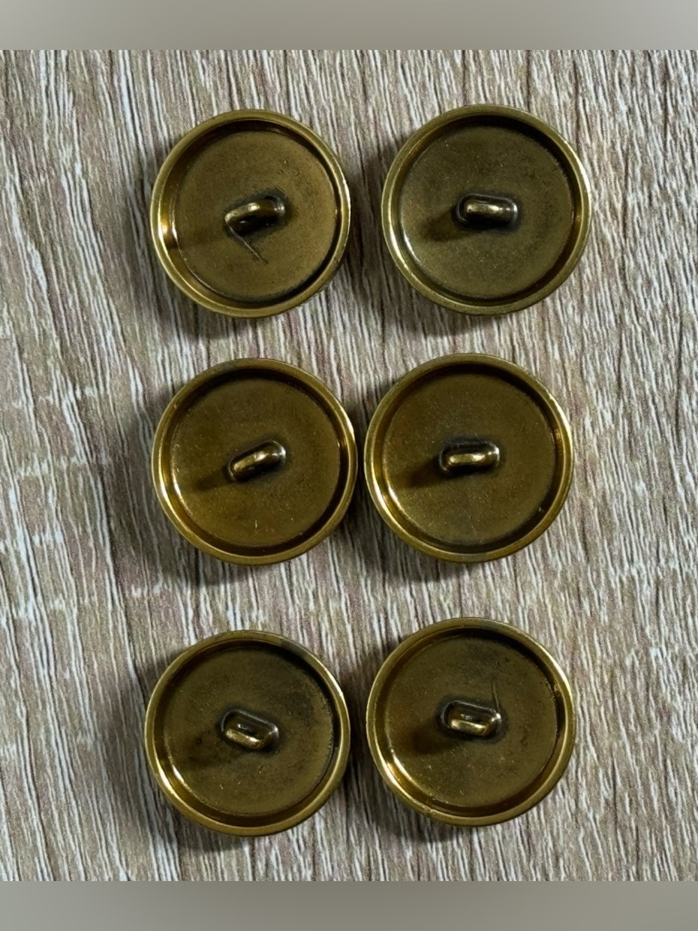 Set of Six Bronze-Colored Metal Buttons Raised Design Horse-Drawn Carriage - Picture 2 of 5